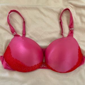Victoria’s Secret Bra